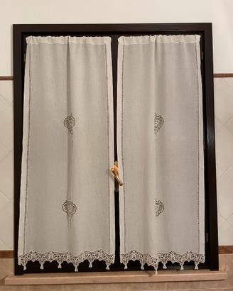 Tende in misto lino ricamate ( 2 coppie )