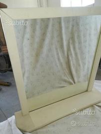 Specchio bianco