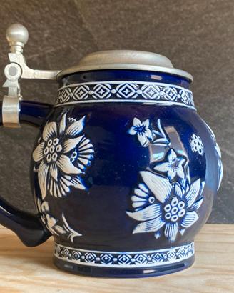 Boccale da birra in ceramica con coperchio