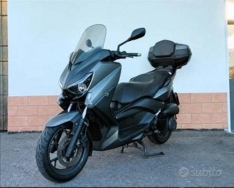 Yamaha X-Max 250 – 2015