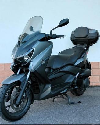 Yamaha X-Max 250 – 2015