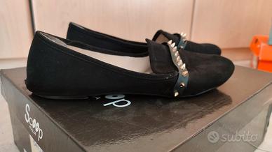 Ballerine nere con borchie