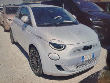 FIAT 500e Berlina 42 kWh La Prima KM0