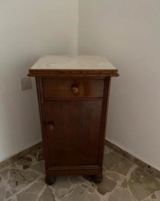 comodino 