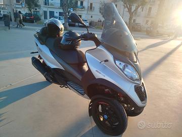 Piaggio MP3 500 HPE SPORT ADVANCED AKRAPOVIC FULL