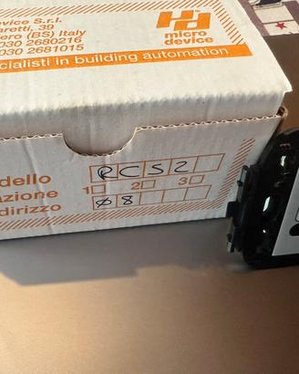 Lettori di badge accesso stanza Microdevice