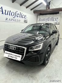Audi Q2 30 TDI S tronic Identity Black