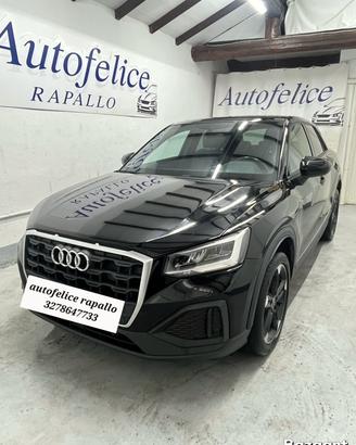 Audi Q2 30 TDI S tronic Identity Black