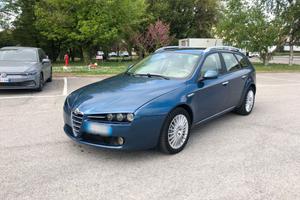 Alfa Romeo 159 2.4 JTDm 200 CV Sportwagon Distinct