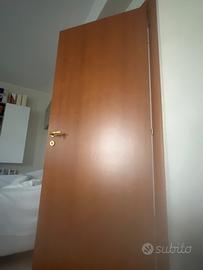 9 porte da 80 complete di maniglia