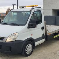 Carroattrezzi Iveco Daily 35S11 *
