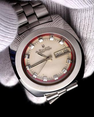 Bulova accutron big size vintage 70s