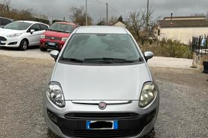 fiat grande punto anno 2012 1.3 diesel 75 CV