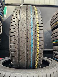 225 65 R 16 C 112 - 110 R Michelin Agilis 3 Renaul