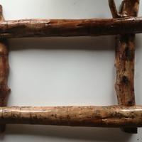 cornice in legno di ulivo 