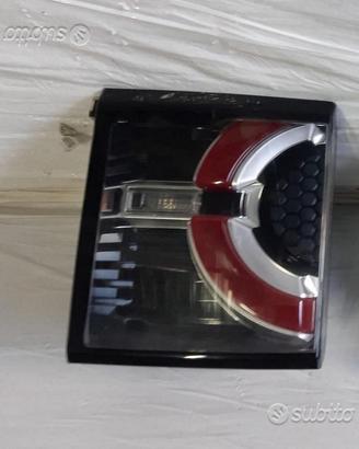 Fanale posteriore dx land rover discovery sport 18