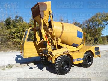 Autobetoniera Carmix 2.5TT