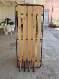 reti con assi e materassi