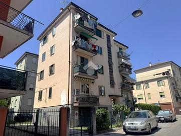 3 LOCALI A VENEZIA