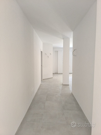 Ampia Metratura. Tripla Esposizione