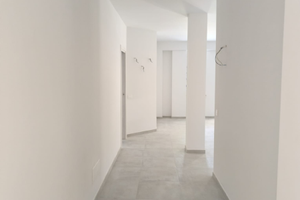 Ampia Metratura. Tripla Esposizione