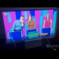 TV Philips 24" serie 5200