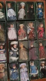 22 bambole da collezione Doll House