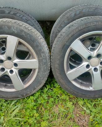 gomme + cerchi Opel Astra 205 55 17