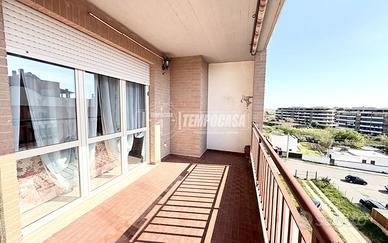 Attico Trilocale 100MQ con 2 bagni ampio terrazzo