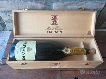 Ferrari bottiglia Magnum VUOTA