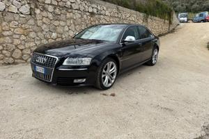 Audi s8 5.2 V10