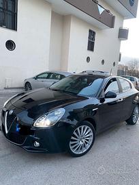 Alfa  Romeo Giulietta 1.6 JTDM 105 CV