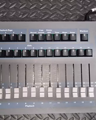 Centralina Luci DMX Showtec SM-16/2 FX