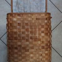 Cesta per biancheria Vintage in vimini e coperchio