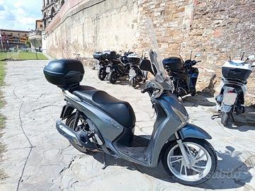 Scooter Honda Sh150