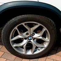 Cerchi BMW X5 con gomme estive 80%