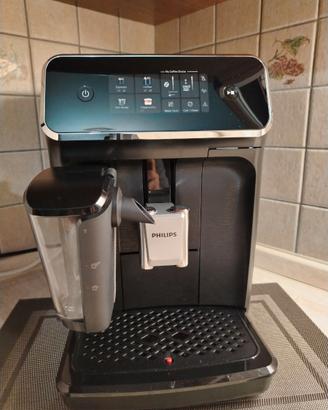 macchina caffè Philips 2300 latte Go