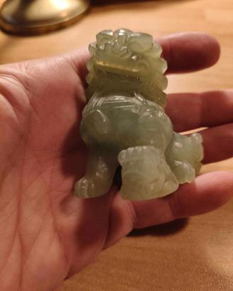 Statua leone guardiano cinese in giada celadon