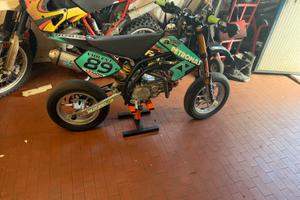 Bucci F4
