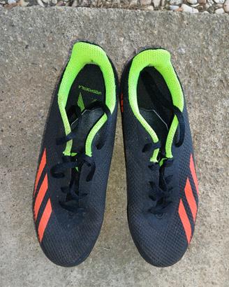  Scarpe calcetto