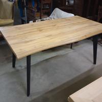 Tavolo Design Nuovo