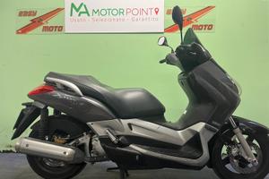 Yamaha X-Max 250