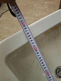Lavabo per bagno, usato