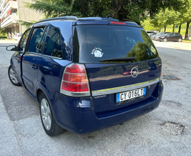 Opel Zafira 7 posti