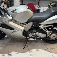 Honda VFR 800