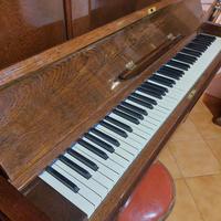 Pianoforte acustico verticale BROZ