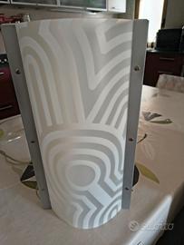 Lampada da tavolo