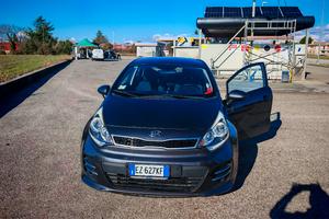 Kia rio 2015 
