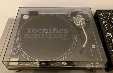 2 x TECHNICS SL 1200 MK5G PARI AL NUOVO