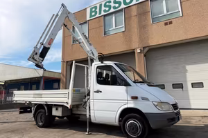 Camion/ Autocarro MERCEDES BENZ SPRINTER 413 CDI- 